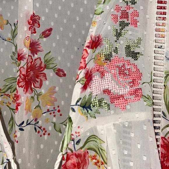 Time and Tru Floral Top Size L - Picture 8 of 12